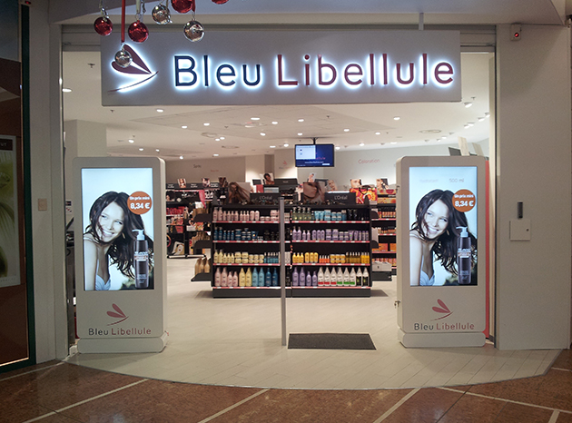 Carrousel Boutique Bleu Libellule Bordeaux