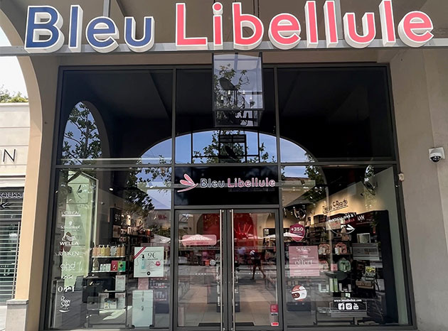 Carrousel Boutique Bleu Libellule - Coiffure & Esthétique Cagnes-sur-Mer